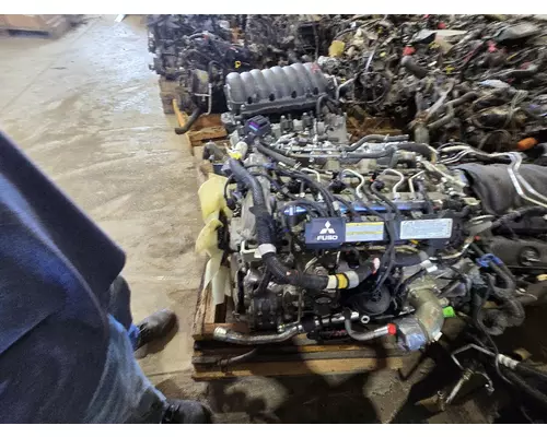 MITSUBISHI 3.0L 4CY Engine Assembly