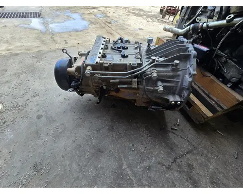MITSUBISHI 4CY AT Transmission Assembly