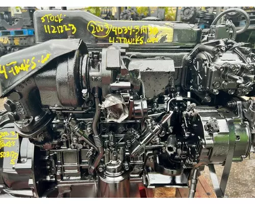 MITSUBISHI 4D34-3AT3B Engine Assembly