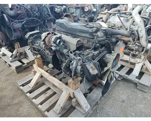 MITSUBISHI 4D34 Engine Assembly