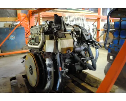 MITSUBISHI 4M50 - 6A8 Engine Assembly