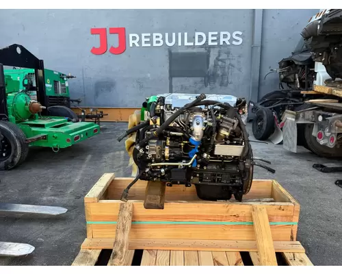 MITSUBISHI 4M50-3AT8 Engine Assembly