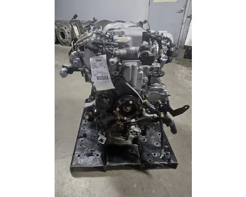 MITSUBISHI 4M50-6AT8 Engine Assembly