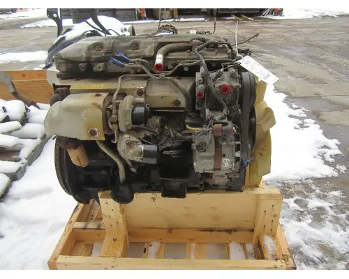 MITSUBISHI 4M50 Engine Assembly