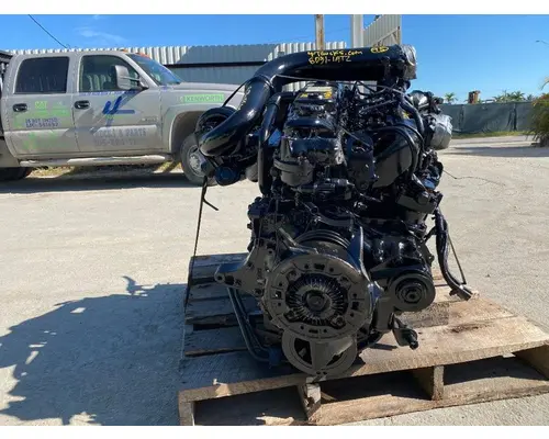 MITSUBISHI 6D31 Engine Assembly