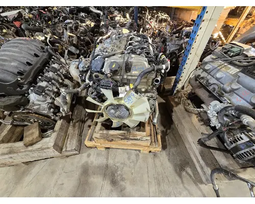 MITSUBISHI F1C Engine Assembly