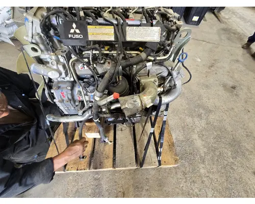 MITSUBISHI F1C Engine Assembly