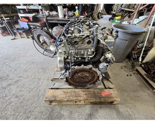MITSUBISHI F1C Engine Assembly