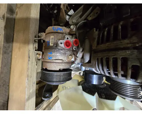 MITSUBISHI F1C Engine Assembly
