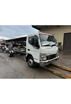 MITSUBISHI FE-160 Complete Vehicle