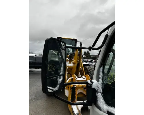 MITSUBISHI FE-160 Mirror (Side View)