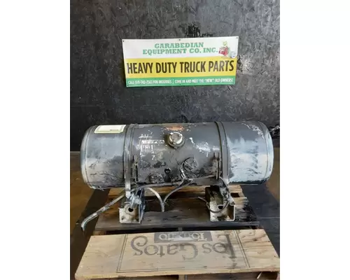 MITSUBISHI FE649 Fuel Tank