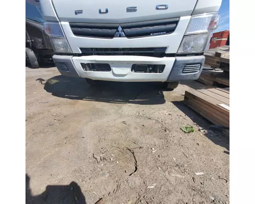 MITSUBISHI FEC92S Bumper Assembly, Front