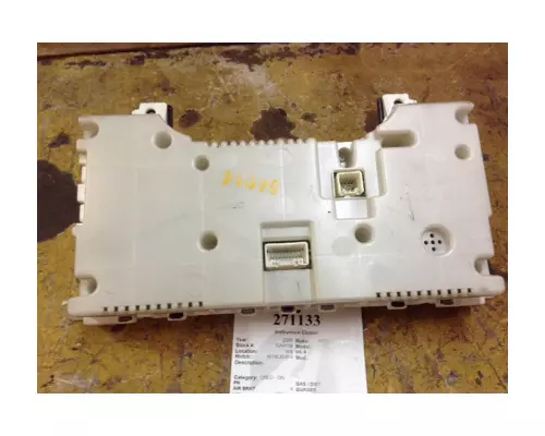 MITSUBISHI FE Instrument Cluster