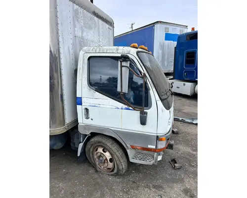MITSUBISHI FUSO FE649 Cab