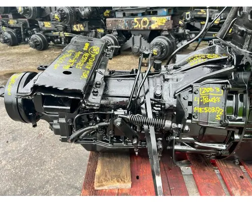 MITSUBISHI ME503172S Transmission Assembly