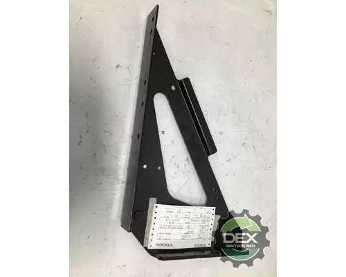 Battery Box MACK  Dex Heavy Duty Parts, LLC  