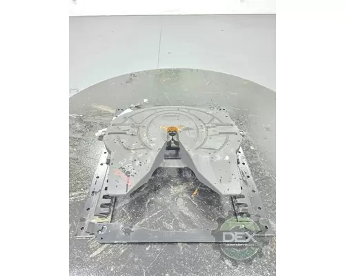 Fifth Wheel MACK  Dex Heavy Duty Parts, LLC  