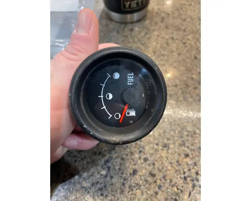 Gauges (all) MACK  Truck Salvage International Inc