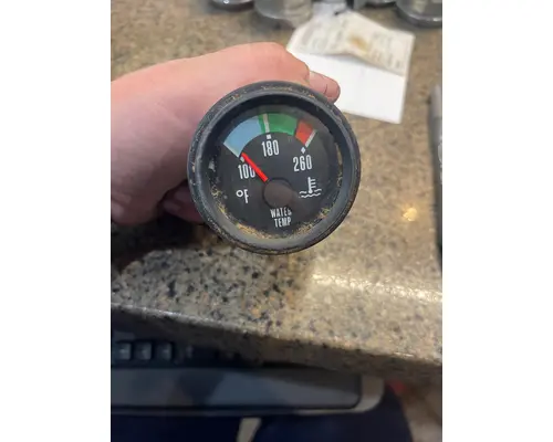 Gauges (all) MACK  Truck Salvage International Inc