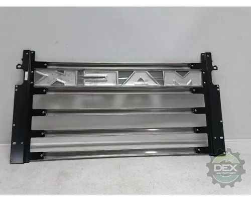 Grille MACK  Dex Heavy Duty Parts, LLC  