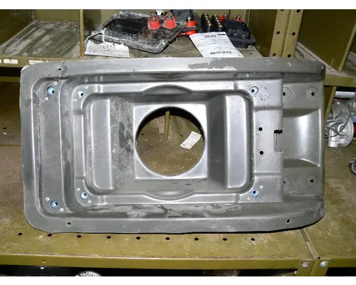 Headlamp Assembly MACK  Truck Salvage International Inc