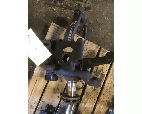 Spindle / Knuckle, Front MACK  LKQ Heavy Truck - Goodys