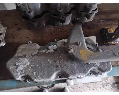 Valve Cover MACK  Truck Salvage International Inc