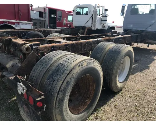 Cutoff Assembly (Housings & Suspension Only) MACK 44MACK Stateline Truck Parts And Recycling Inc