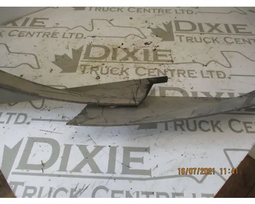 Mack 600 Radiator Shroud