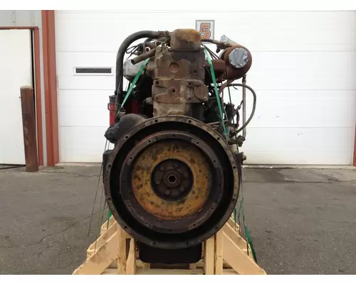 Mack 675 Engine Assembly
