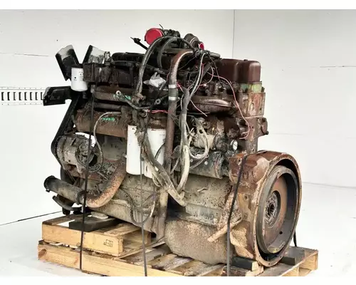 Mack 675 Engine Assembly