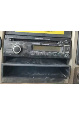 Mack 700 Radio