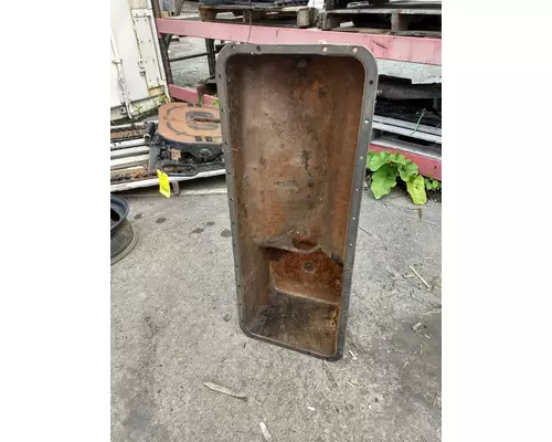 Mack 865 Oil Pan