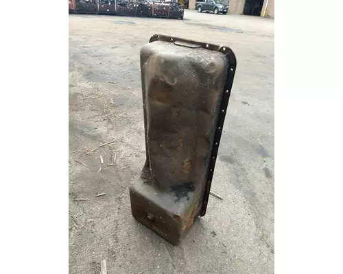 Mack 865 Oil Pan