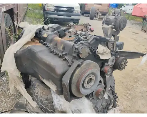 Mack AI-400 Engine Assembly