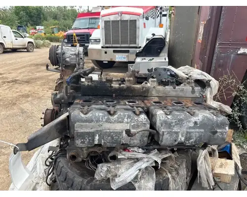 Mack AI-400 Engine Assembly
