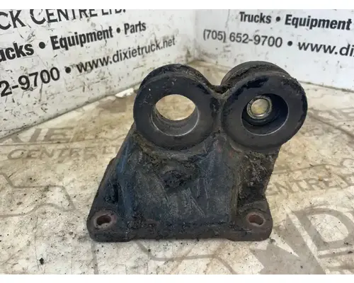 Mack AI 460 Engine Mounts