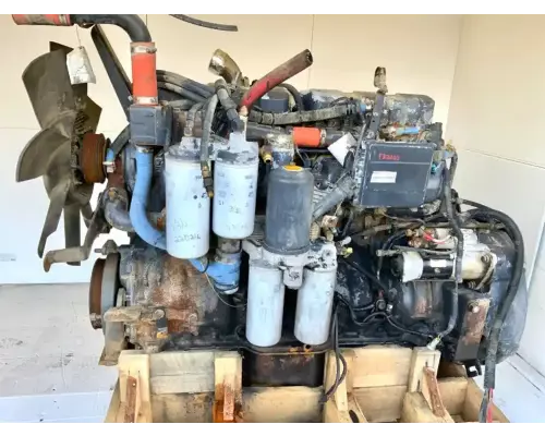 Mack AMI-335 Engine Assembly