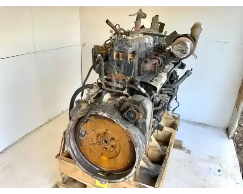 Mack AMI-335 Engine Assembly