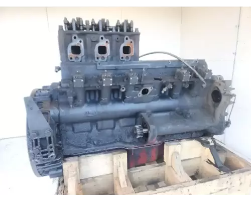 Mack AMI-370 Engine Assembly