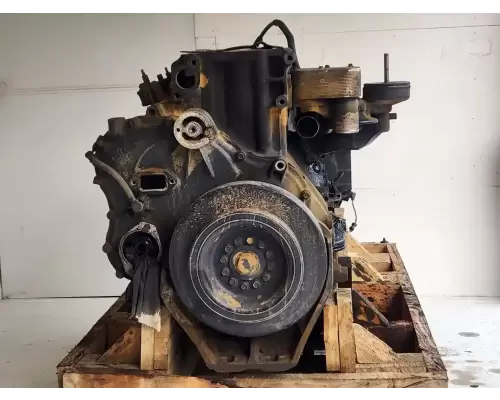 Mack AMI-370 Engine Assembly