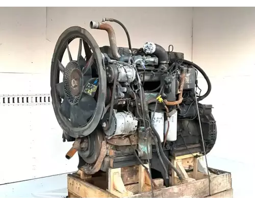 Mack AMI-370 Engine Assembly