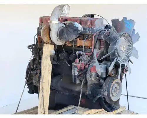 Mack AMI-370 Engine Assembly