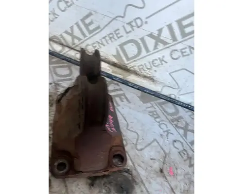 Mack AMI-370 Engine Mounts