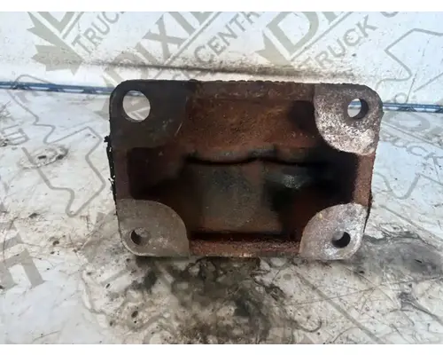 Mack AMI-370 Engine Mounts