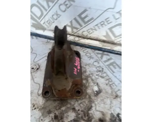 Mack AMI-370 Engine Mounts