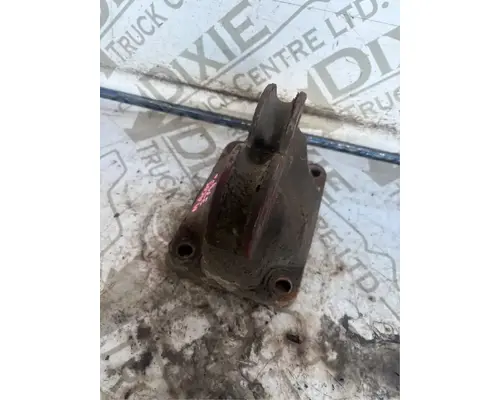 Mack AMI-370 Engine Mounts