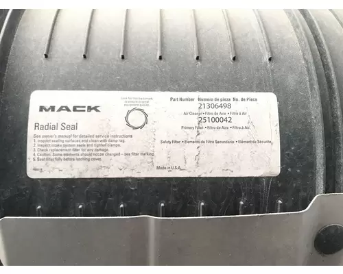 Mack AN (ANTHEM) Air Cleaner