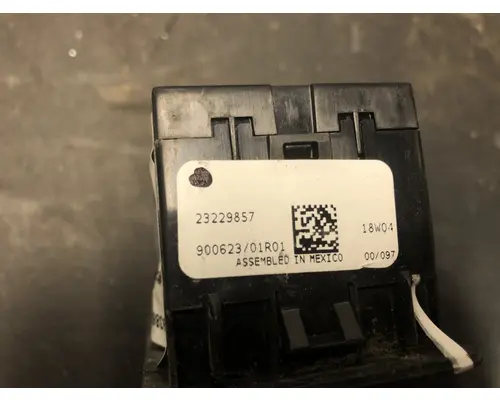 Mack AN (ANTHEM) Body, Misc. Parts